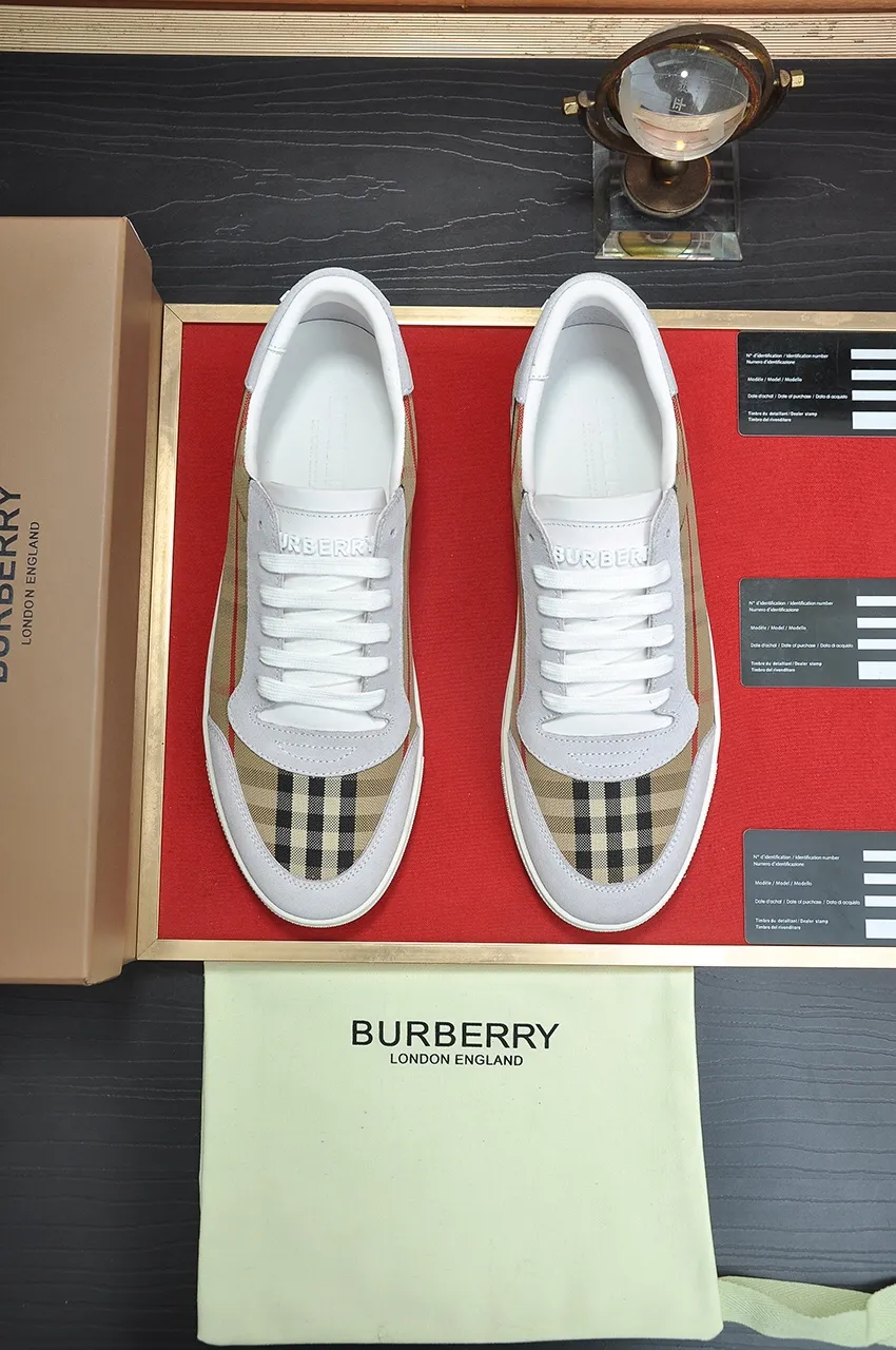 Men's shoes💰480💶[Burberry] (cowhide lining) classic low-top sneakers｜Imported cowhide with classic plaid fabric｜Cow leather lining｜Original outsole｜Fine workmanship and comfortable to wear Size: 38-44 (customized at 45)
